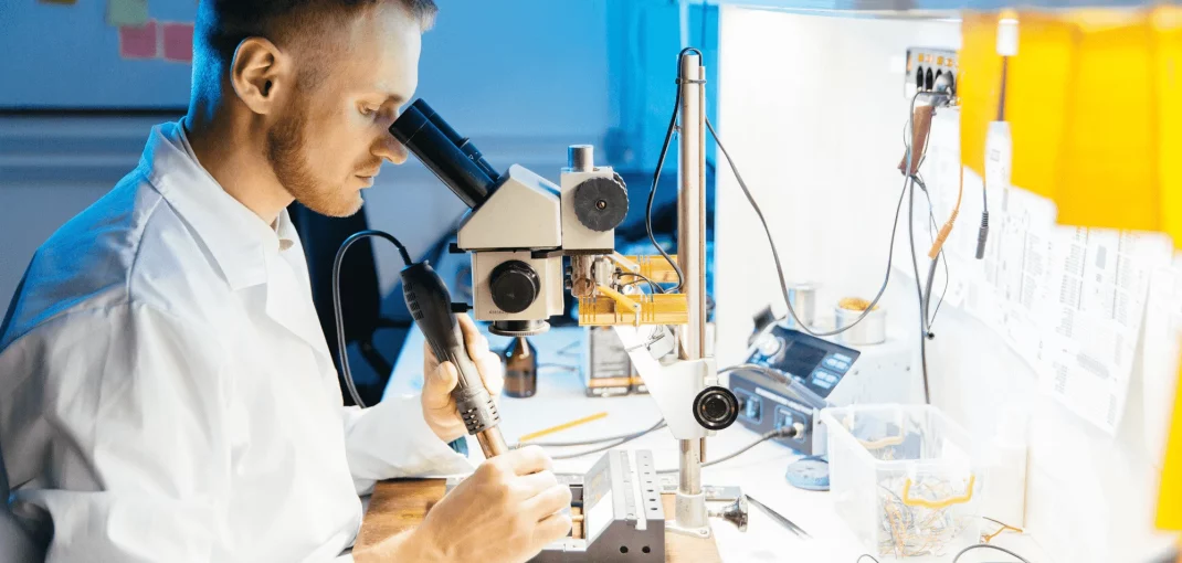 Medical Laboratories and IOT